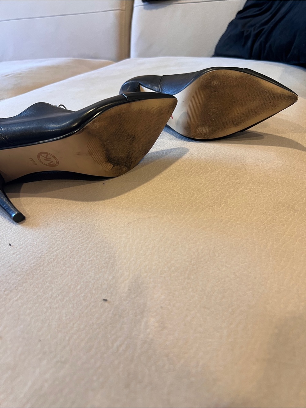 Michael Kors Black Leather Zip Front Stiletto Ankle Booties | Size 6.5 - Picture 6 of 7